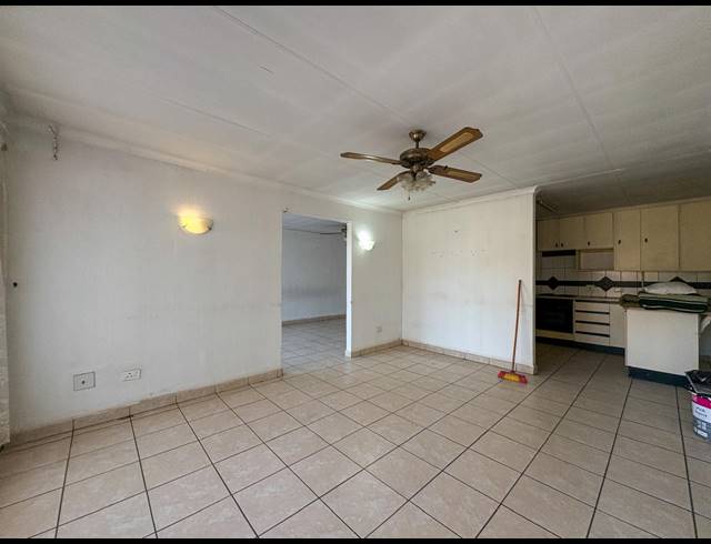 3 BEDROOM HOUSE FOR SALE IN HUNTINGDON